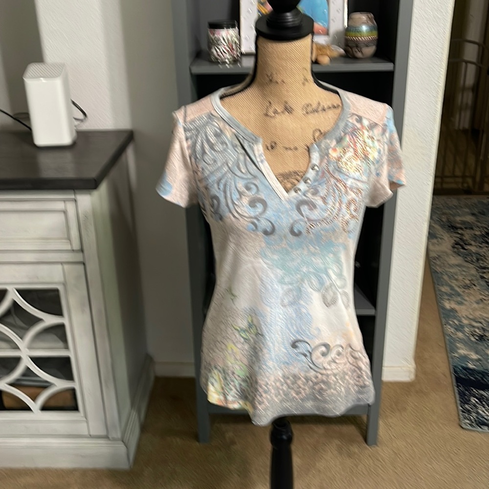 EUC Apt 9 top size L